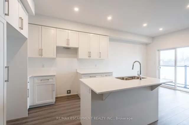 Additional image 19 of 16 CLEAR VALLEY Lane