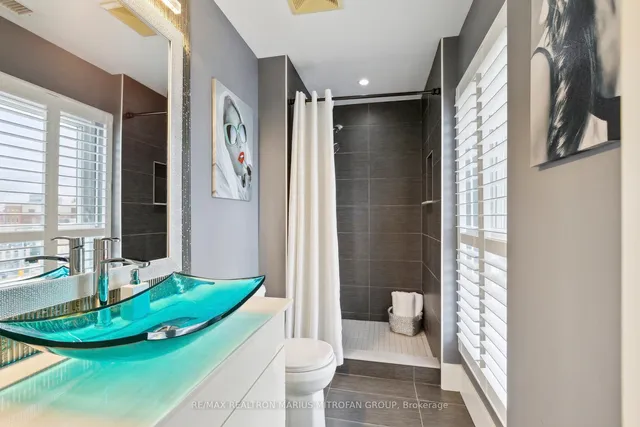 Additional image 35 of 1 Victoria St Unit 613