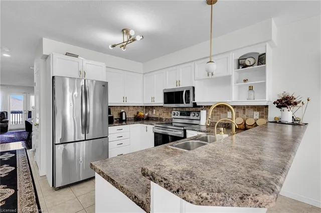 Additional image 6 of 50 Howe Dr Unit 17B