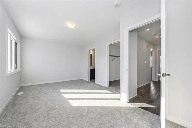Additional image 25 of 205 Thames Way Unit 22