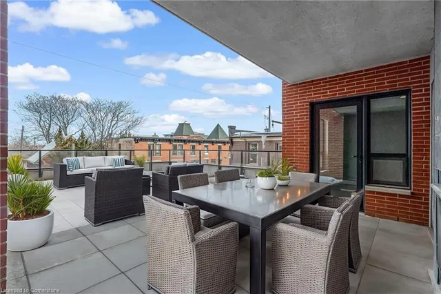 Additional image 28 of 181 James St Unit 306