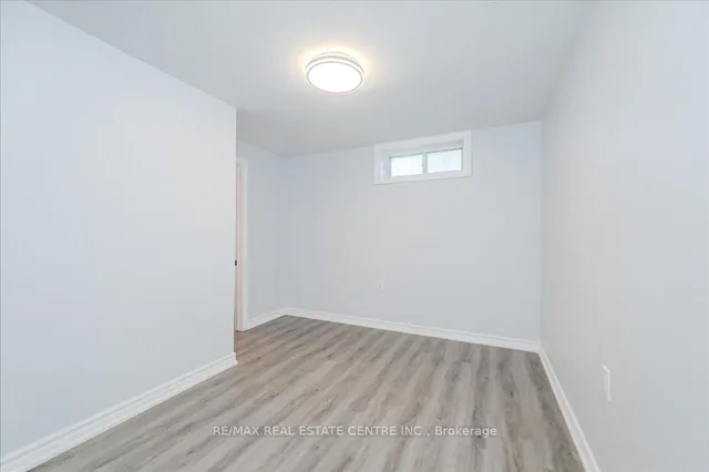 Additional image 25 of 34 Shea Cres