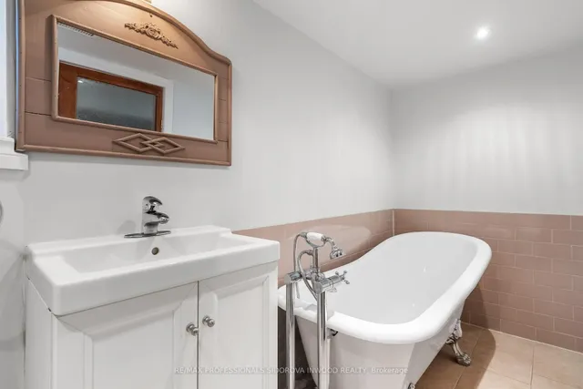 Additional image 21 of 57 Marchmount Rd