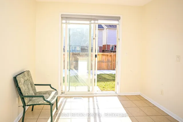 Additional image 17 of 37 Seafair Cres