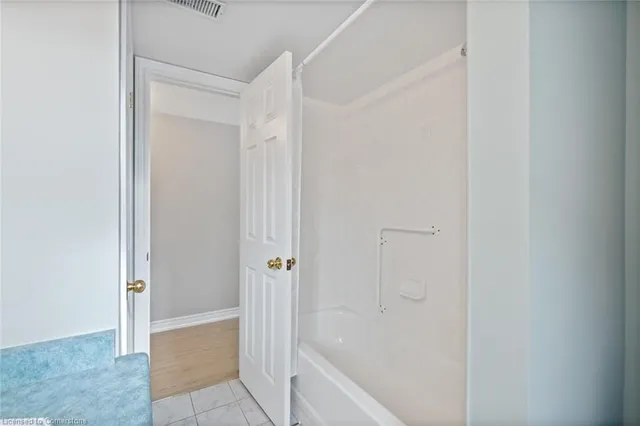 Additional image 38 of 46 Pentland Rd