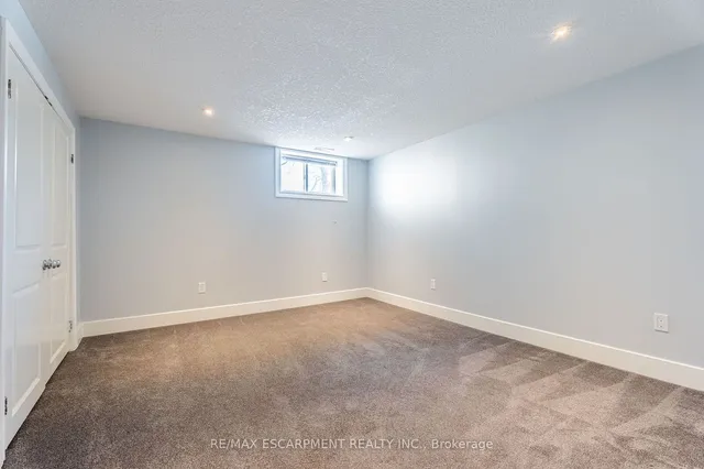 Additional image 20 of 534 Evans Rd