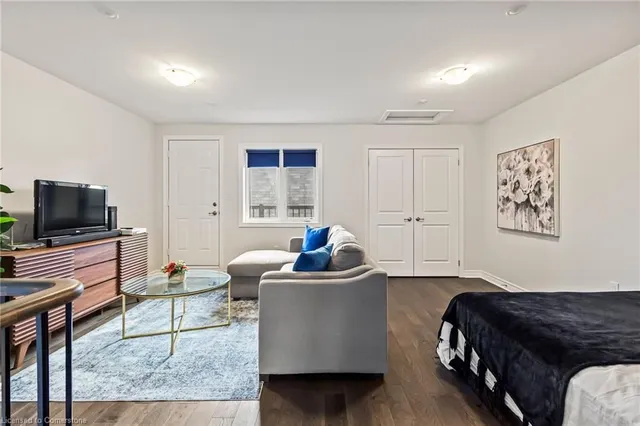 Additional image 42 of 3298 Charles Fay Pass