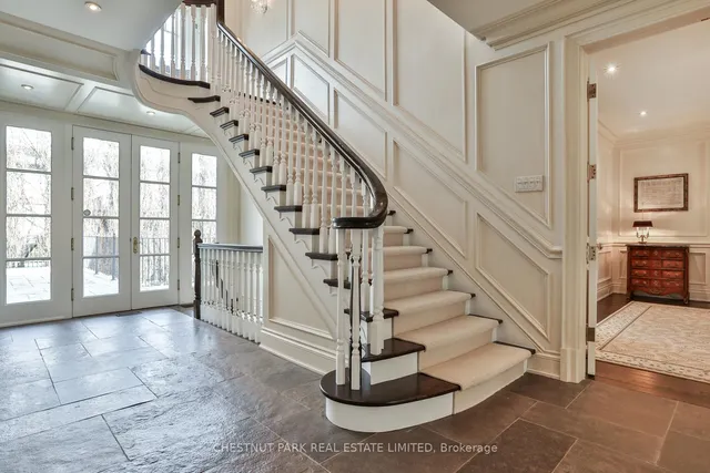 Additional image 5 of 170 Roxborough Dr