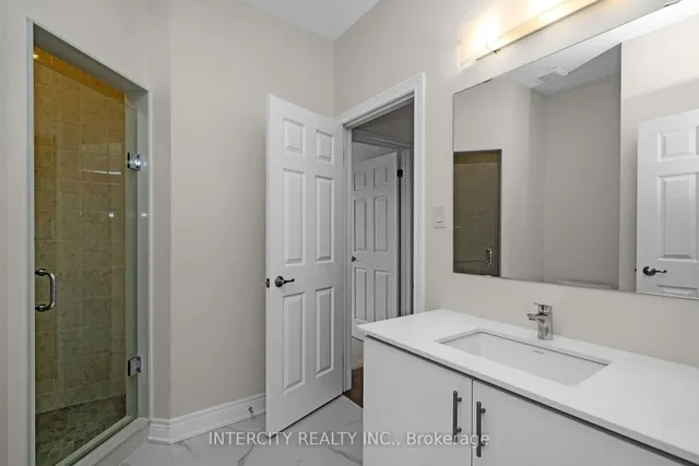 Additional image 26 of 60 Claremont Dr