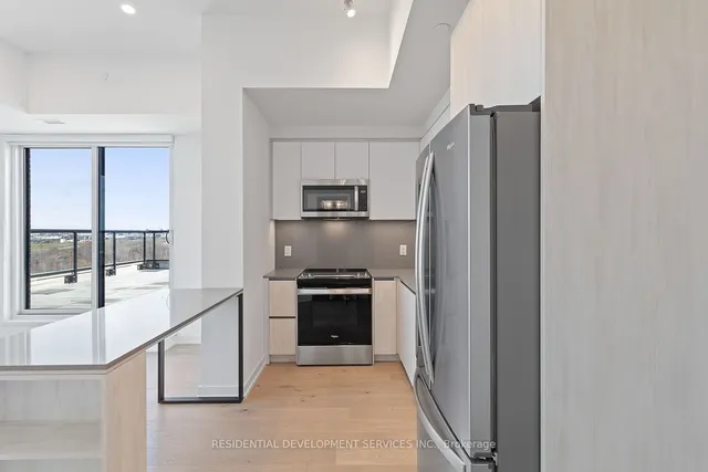 Additional image 2 of 3100 Keele St Unit 1216