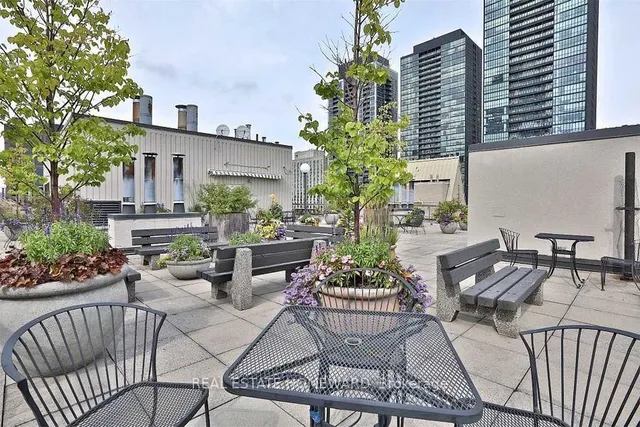 Additional image 30 of 71 Charles St Unit 1405