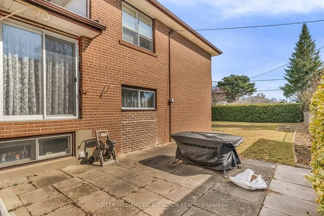 Additional image 48 of 217 La Rose Ave