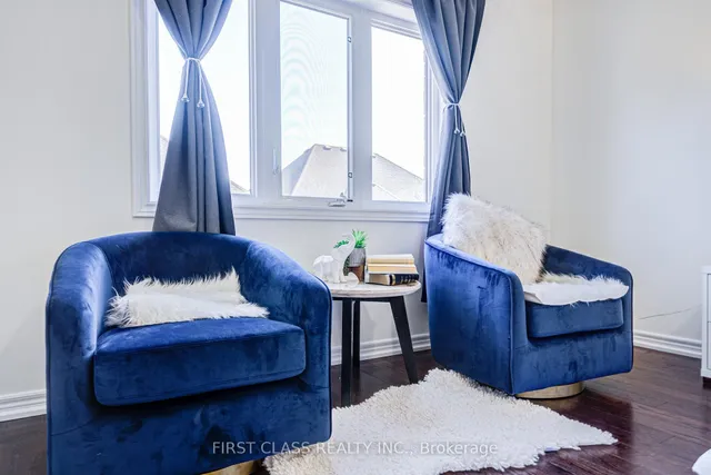 Additional image 31 of 566 North Park Blvd