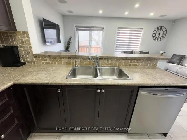 Additional image 18 of 615 Rymal Rd Unit 33