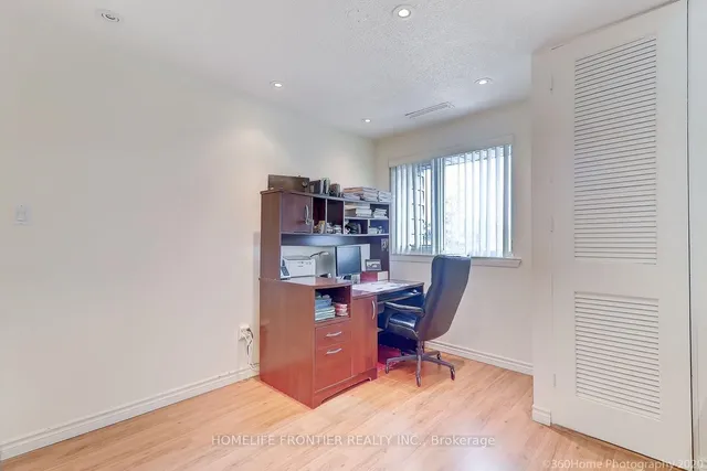 Additional image 3 of 4005 Don Mills Rd Unit 302