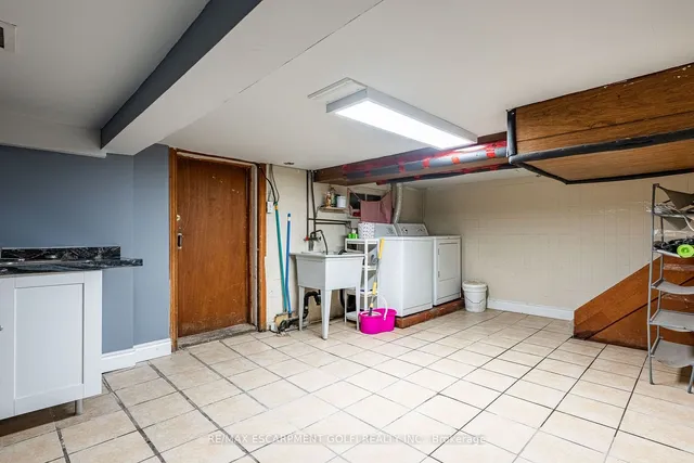 Additional image 17 of 70 Ward Ave