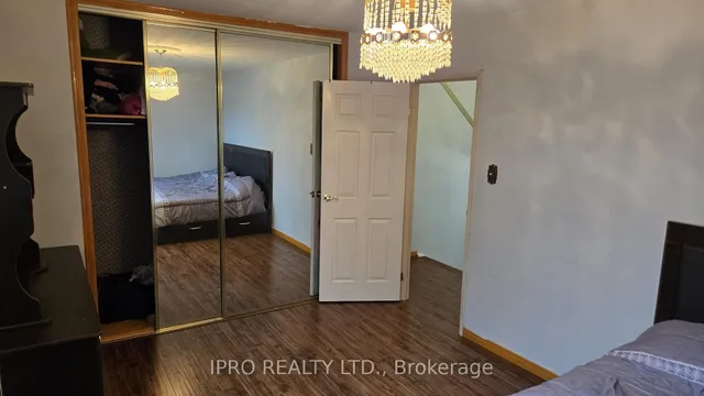 Additional image 20 of 75 Chester Le Blvd Unit 55