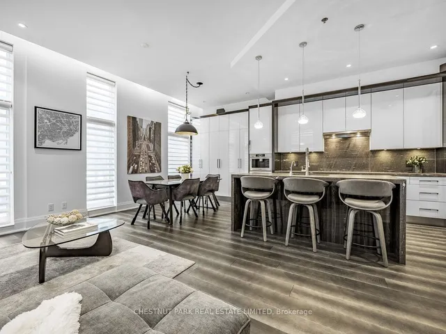 Additional image 15 of 1074 Bay St Unit 11