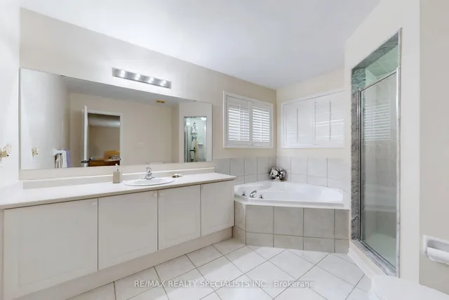 Additional image 42 of 4 Beresford Cres