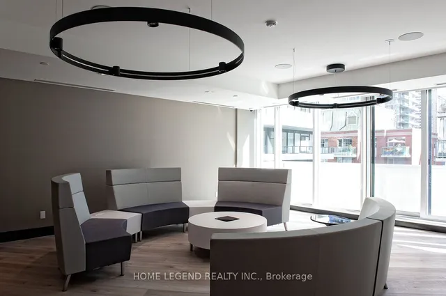 Additional image 17 of 403 Church St Unit 201