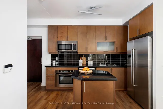 Additional image 14 of 35 Balmuto St Unit 904