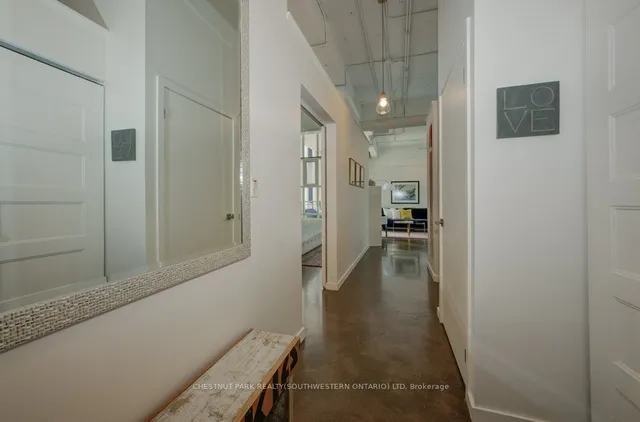 Additional image 6 of 404 King St Unit 307