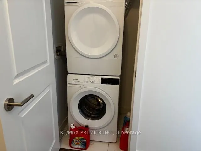 Additional image 12 of 2799 Kingston Rd Unit 922