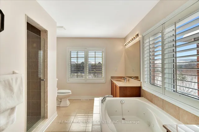 Additional image 28 of 244 Quinlan Crt