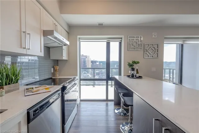 Additional image 16 of 15 Queen St Unit 902