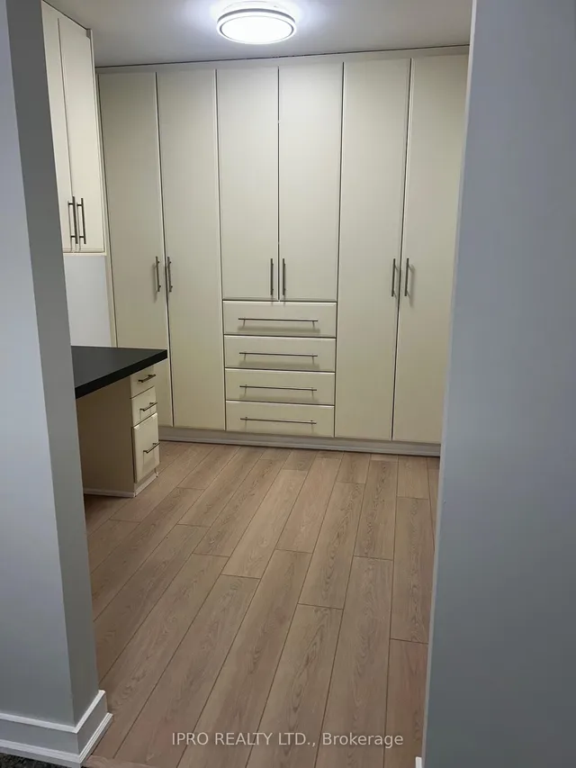 Additional image 6 of 10 Navy Wharf Crt Unit 612