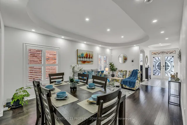 Additional image 9 of 8 Young Garden Cres