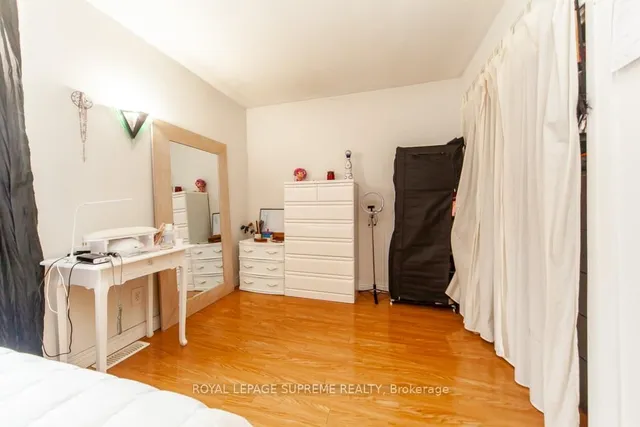 Additional image 22 of 95 Silverthorn Ave