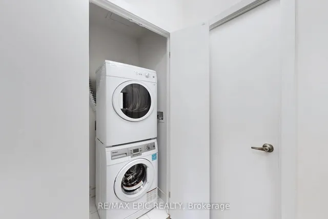 Additional image 23 of 955 Bay St Unit 409