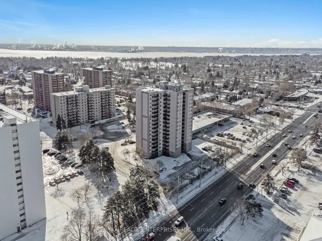 Additional image 46 of 975 WARWICK Crt Unit 1402