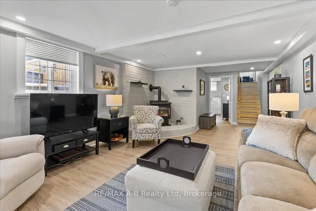 Additional image 20 of 684 Hiawatha Blvd