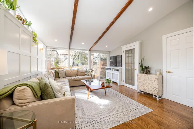 Additional image 11 of 42 Roe Ave