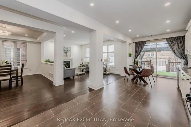 Additional image 11 of 498 Thomas Slee Dr