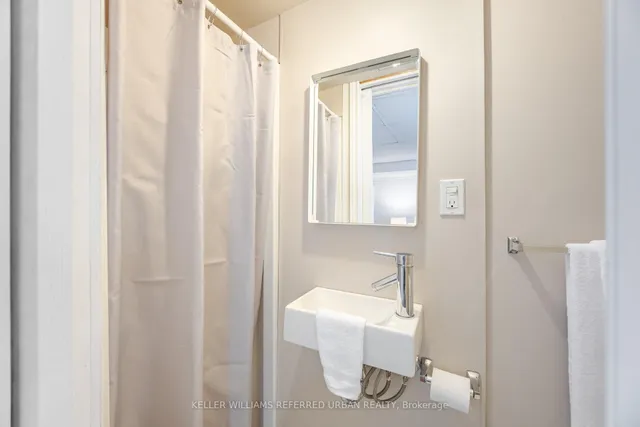 Additional image 40 of 12 Rowley Ave