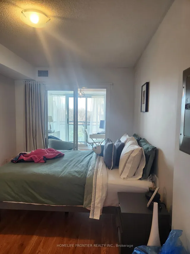 Additional image 10 of 300 Bloor St Unit 504