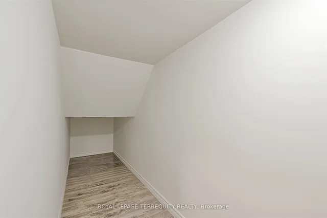 Additional image 33 of 176 Manitoba St Unit 7