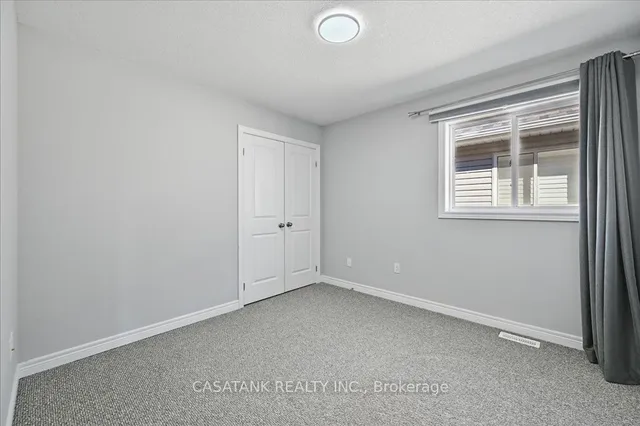 Additional image 30 of 103 Springvalley Cres