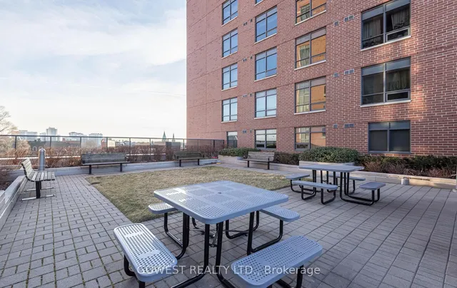 Additional image 26 of 61 Heintzman St Unit 1305