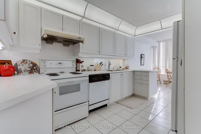 Additional image 12 of 168 Bonis Ave Unit 1203