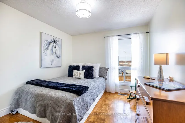 Additional image 30 of 107 Bellefontaine St