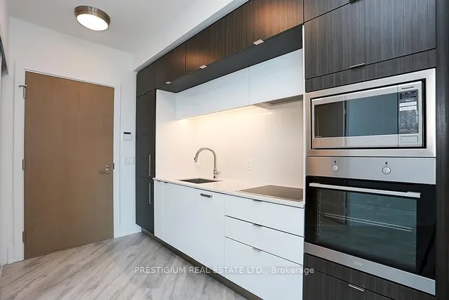 Additional image 3 of 1 Edgewater Dr Unit Ph06