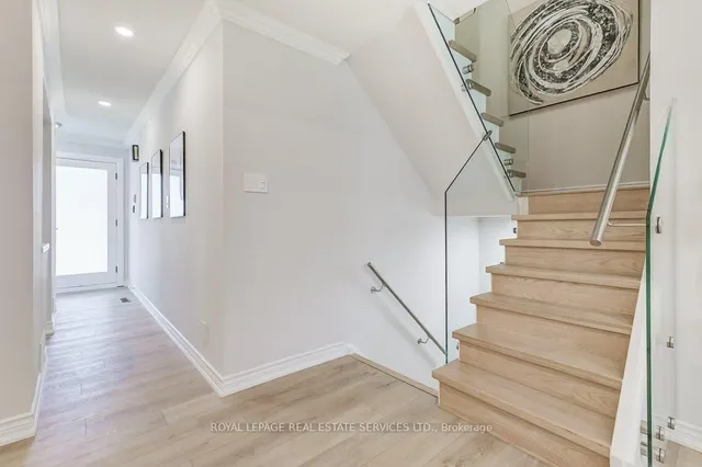 Additional image 12 of 1391 Royal York Rd Unit 9