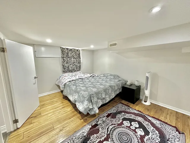 Additional image 25 of 7 Lowes Ave