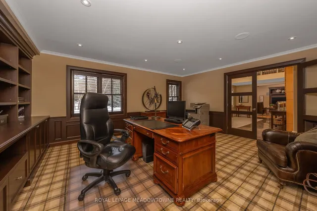 Additional image 8 of 13738 Sixth Line