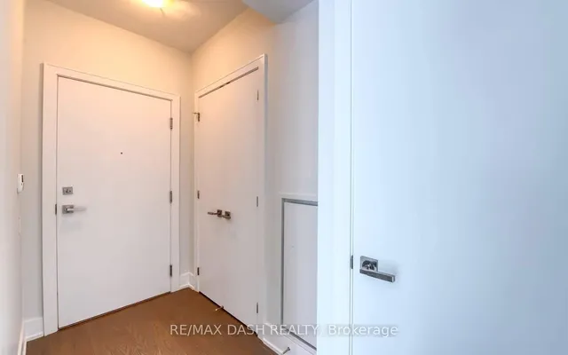 Additional image 8 of 170 Avenue Rd Unit 1804