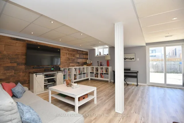 Additional image 34 of 2101 Silwell Crt